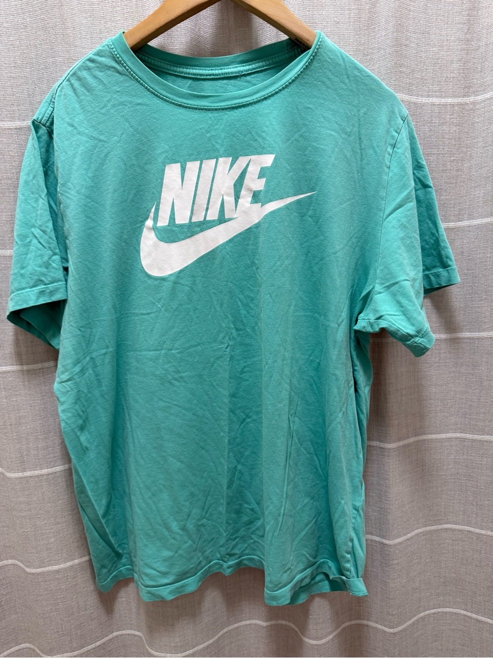 Nike Teal Crew Neck T-Shirt with White Swoosh